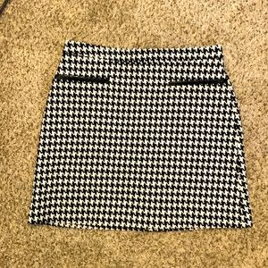 Houndstooth Skirt